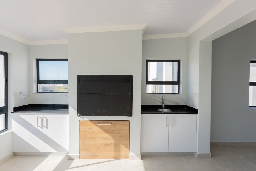 4 Bedroom Property for Sale in Da Gama Bay Western Cape